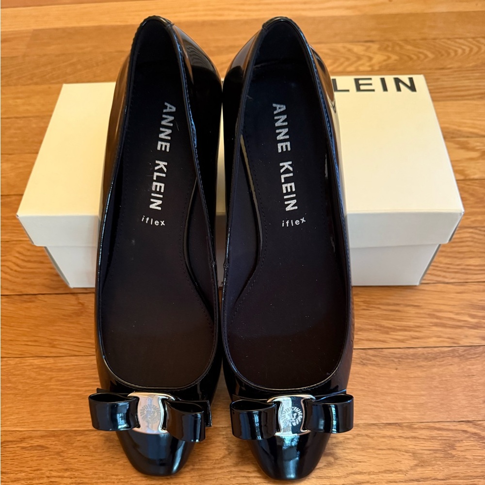 Anne Klein Black Patent Leather Collette